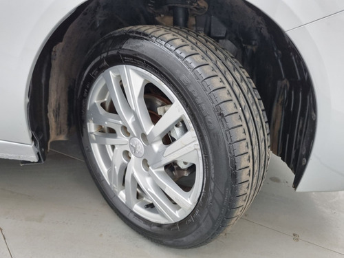 Peugeot 208 1.6 16V FLEX ACTIVE AT6