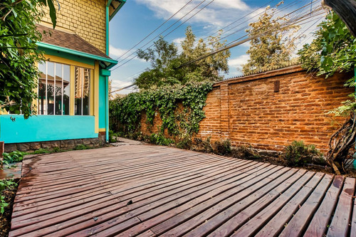 Casa Remodelada Con Patente Comercial En Excelente Estado