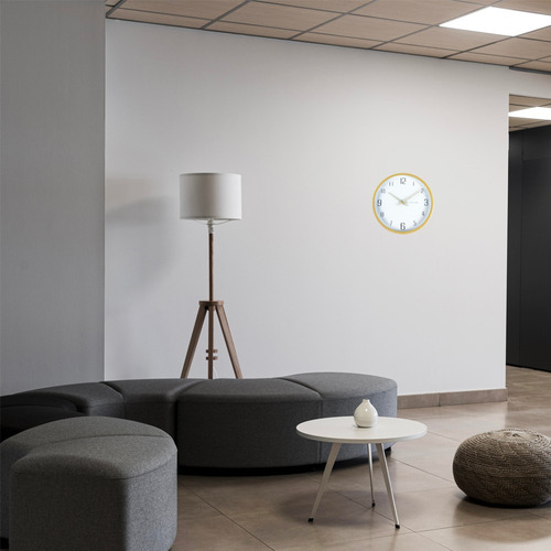 Reloj De Pared Colgante Analogico Decorativo Nordico 29 Cm Estructura Madera Fondo Blanco