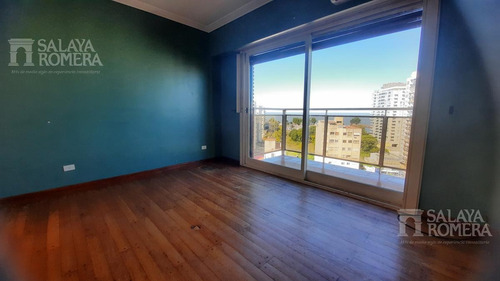 Imagen 23 de 30 de Departamento 5 Ambientes En Olivos Cochera