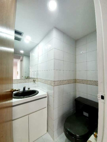 Imagen 8 de 16 de Alquilo Apto 170mts2 3h+s/3b+s/2pe Santa Eduvigis 4613