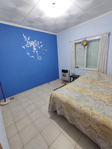 Calle 152bis Esq 521 - Casa 2 Dormitorios C/ Cochera Y Monoambiente