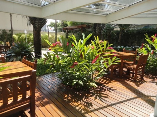 Imagem 11 de 15 de Flat Em Moema Com Excelente Localização - Sf35058