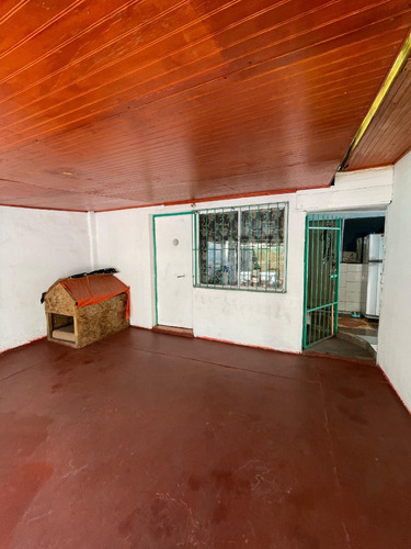 Se Vende Casa Con Departamento Interior En La Pintana