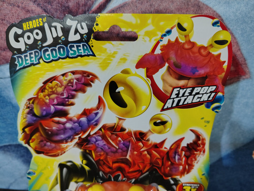 Goo Jit Zu Deep Sea Exoshock Stretch Armstrong Street Sharks (Usado)