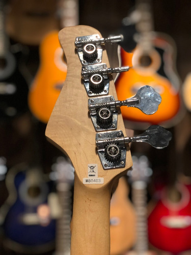 Imagen 7 de 8 de Bajo Electrico Texas E81 4 Cuerdas Tipo Jazz Bass De Outlet.