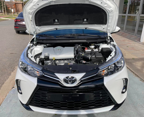 Imagen 15 de 15 de Toyota Yaris 4 Puertas 1.5 6m/t Xls 0km My2023
