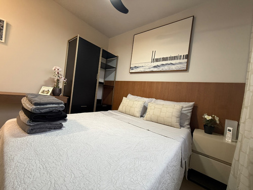 Apartamento Construído E Reformado. No Centro Do Rio 44 M² | 2 Quartos | Próximo Ao Metrô E Vlt (com 1 Ano)