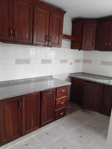 Apartamento En Alquiler Madre Vieja Sur