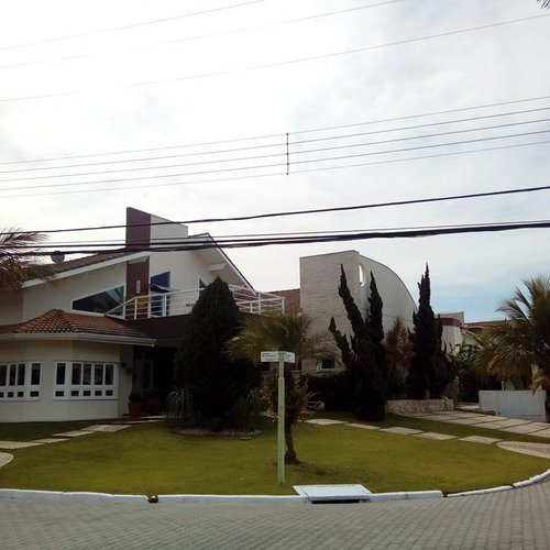 Casa A Venda Em Peruibe Em Condomínio De Alto Padrão