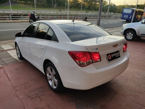 Imagem 7 de 9 de Cruze 1.8 Lt 16v Flex 4p Automático