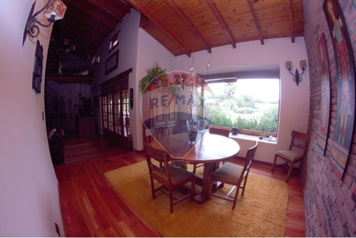 Casa De Lujo En San Bernardo: 11 Habitaciones