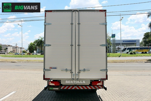 Imagem 11 de 14 de Sprinter 2022 314 Chassi Alongado Baú Alumínio Prata (4e67)