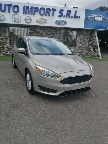 Ford Focus Hatchback 2016
