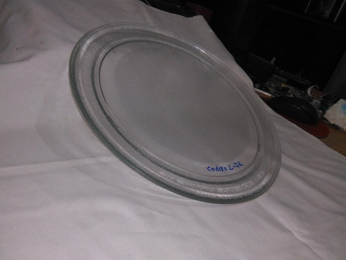 Plato Para Microondas Codigo L-32 De 30.5 Cent. Diametro (Usado)