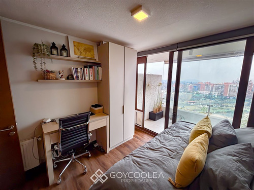 Departamento En Venta De 2 Dorm. En Lo Barnechea