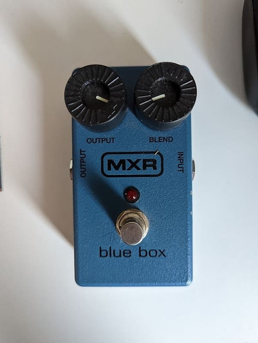 Pedal De Guitarra Mxr Blue Box Fuzz Y Octavador  