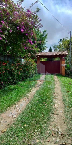 Chácara De 6000 M² E 400 M² Construído - Lazer Completo - Ch0005