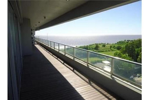 Imagen 5 de 10 de Excelente Dpto De 2 Dormis En Piso Alto, En Torre De Categor