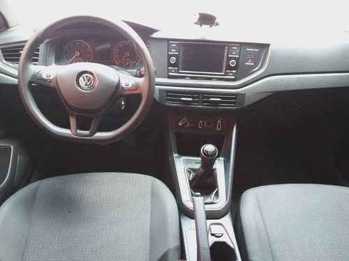 Imagem 3 de 9 de Volkswagen Virtus 1.6 Msi Total Flex Manual