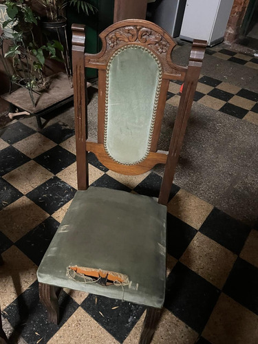 Sillas Estilo Ingles Para Tapizar. Valor X 2. 44 X 109 X 40. Marrón Claro Verde (Usado)