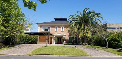 Imagen 2 de 30 de Lindísima Casa Al Bosque - En Venta - Castores Nordelta - Bajó De Precio!