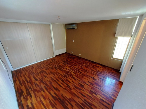 Imagen 12 de 22 de Venta De Pent House En Macaracuay