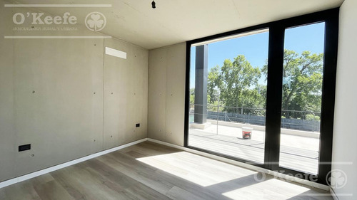 Casa En Venta De 4 Ambientes Greenville Polo