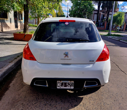 Peugeot 308 2.0 Feline 143cv