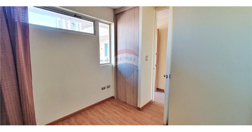 Oportunidad! 46 M2 , 2d 2b, Uno En Suite, Metro