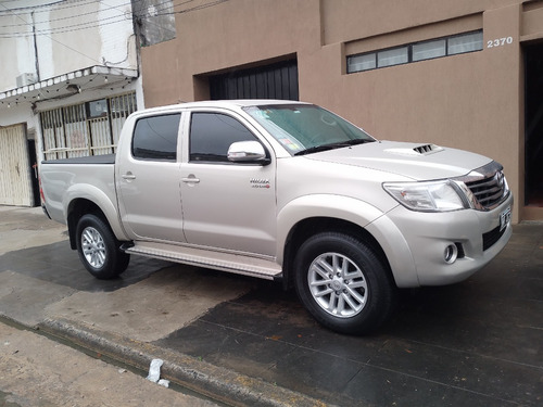 Toyota Hilux 3.0 Cd Srv 171cv 4x2