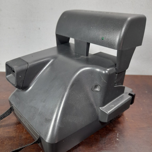 Imagem 2 de 5 de Câmera Polaroid Sem Testar No Estado Pra Decoração.