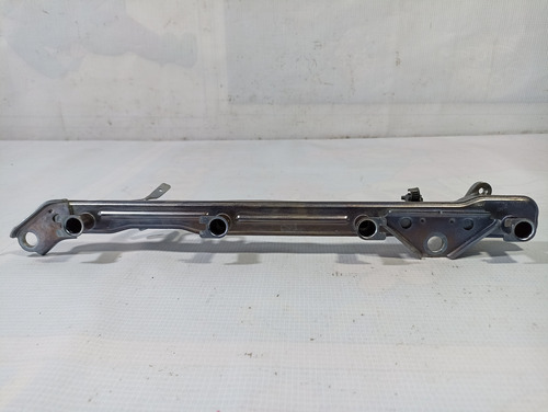 Riel De Inyectores 2 Toyota Sequoia 5.7 08-18 Original (Usado)