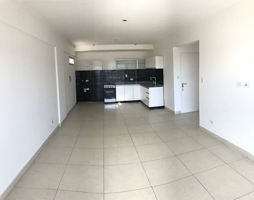 Departamento En Venta En Avellaneda Centro