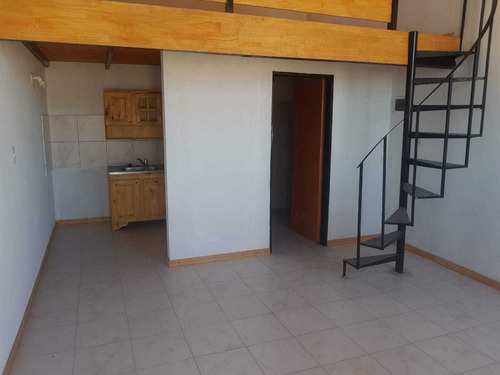 Imagen 1 de 13 de Duplex En Alquier En Florencio Varela