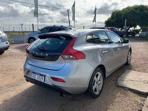 Volvo V40 1.6 T4 At High 180cv 2015