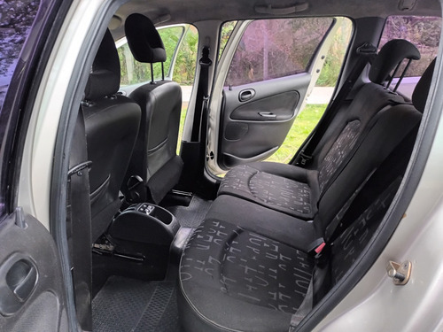 Peugeot 206 1.6 Sw Xs Premium