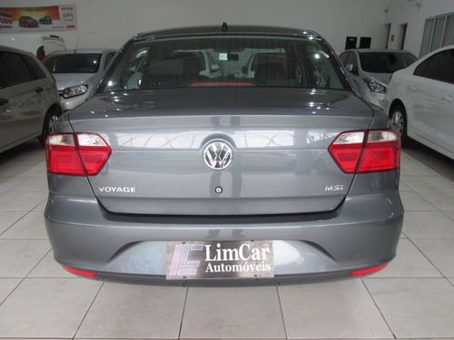 Volkswagen Voyage 2018 1.6 Flex Trendline Unico Dono