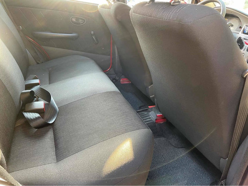 Imagem 7 de 7 de Fiat Palio 2013 1.0 Fire Economy Flex 5p