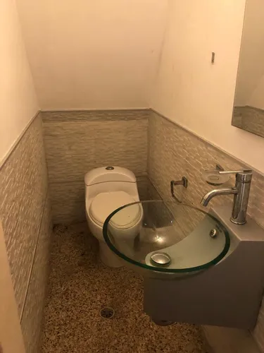Md Townhouse En El Parral