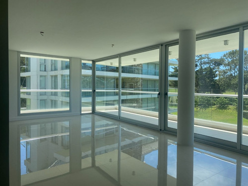 Imagen 3 de 7 de Apartamento En Venta De 3 Dormitorios En Rincon Del Indio (ref: Bpv-8684)