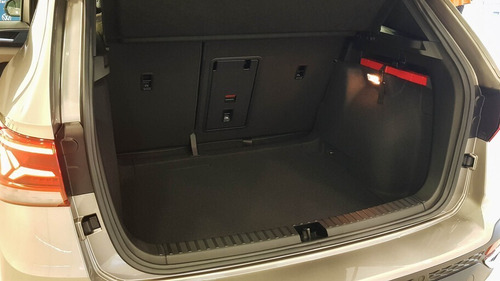 Imagen 11 de 16 de Volkswagen Taos Highline Hero 250 Tsi At 0 Km 2022