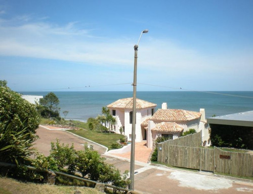 Casa En Venta En Punta Ballena