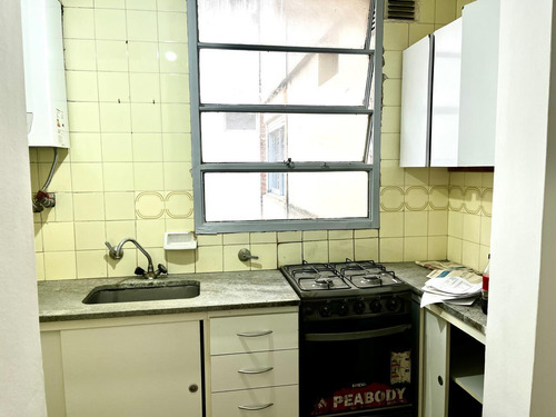 Departamento En Venta De Dos Dormitorios En Rosario- Centro
