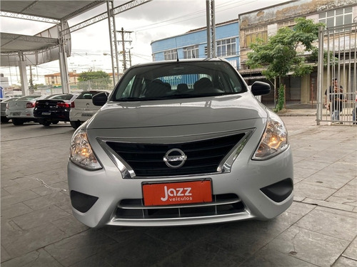 Imagem 6 de 13 de Nissan Versa 1.0 12v Flex V-drive Manual