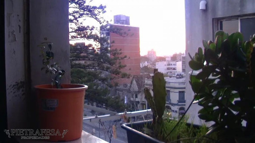 Imagen 7 de 15 de Apartamento En Venta Con Renta 1 Dormitorio 1baño-8 De Octubre -la Blanqueada