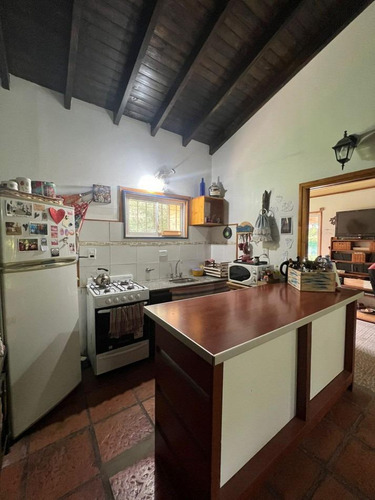 Casa En Venta - 2 Dormitorios 2 Baños - 2.000mts2 - Punta Indio