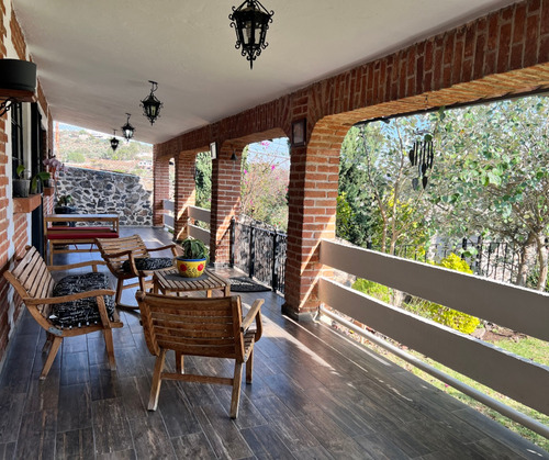 ¡oportunidad Única! Casa De Campo En Venta Con Caballerizas Y Salón De Juegos, Ideal Para Descansar O Invertir