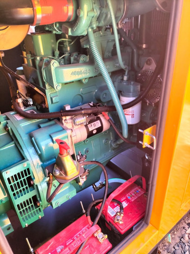 Planta De Luz G40c 2024 Pesatto Cummins 40 Kw Transfer