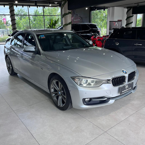 BMW Serie 3 2.0 328i Sedán Sport 245cv